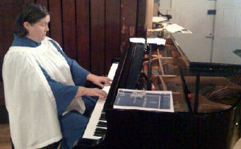 Jessi Lackey at piano